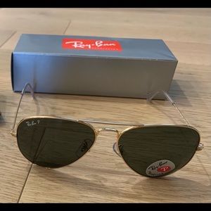 Brand new Ray ban Aviators